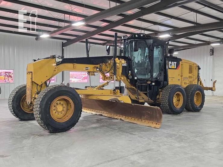 2014-caterpillar-160m2-image-1