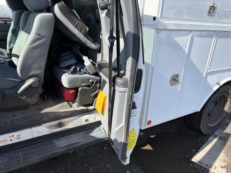 2016-ford-f450-xlt-sd-image-15