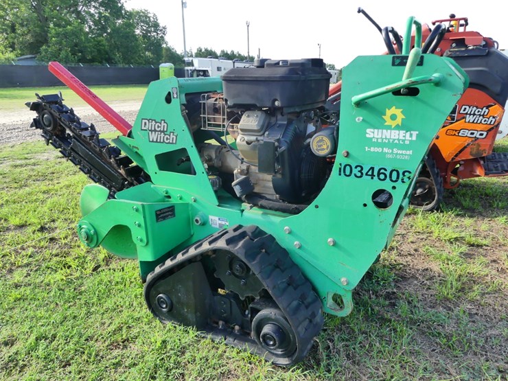 ditch-witch-c16x-image-4