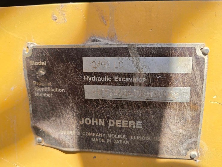 2018-deere-245g-lc-image-33