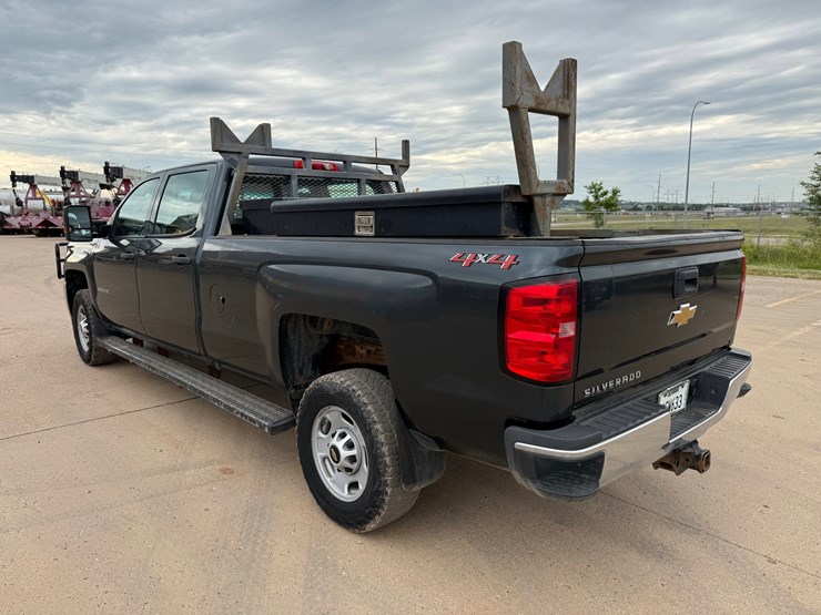 2019-chevrolet-silverado-2500hd-image-9