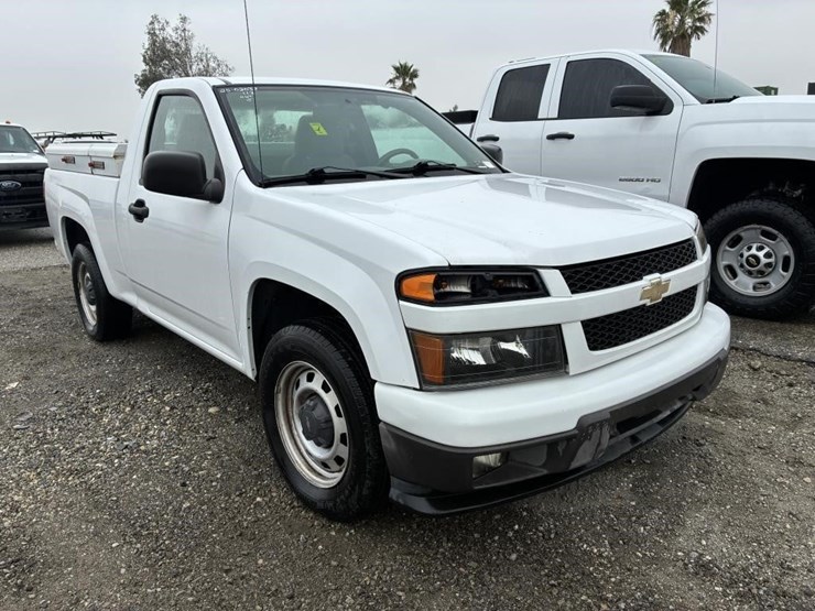 2012-chevrolet-colorado-image-2