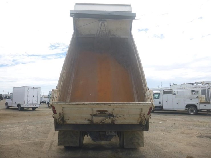 2013-international-durastar-4300-image-8