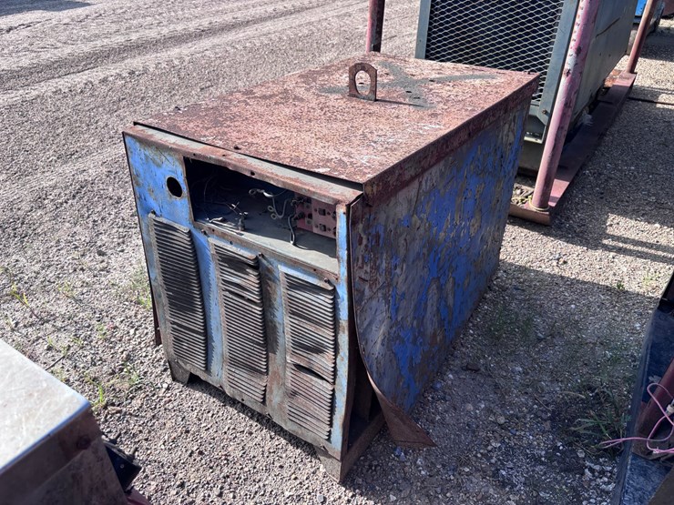 #39062-•-miller-welding-machine-|-for-parts/repairs-image-3