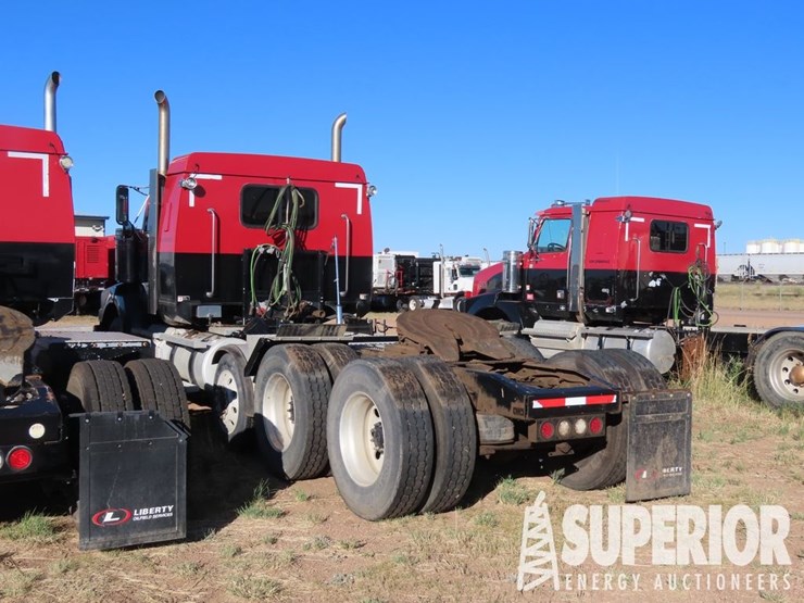 2011-western-star-4900-image-2