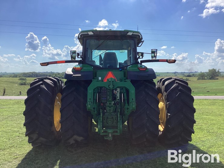 2022-john-deere-8r-310-image-6