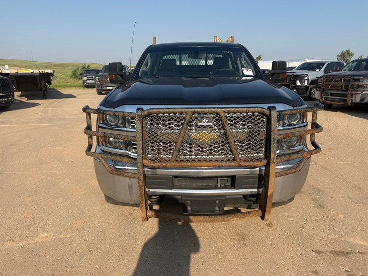 2019-chevrolet-silverado-2500hd-image-3
