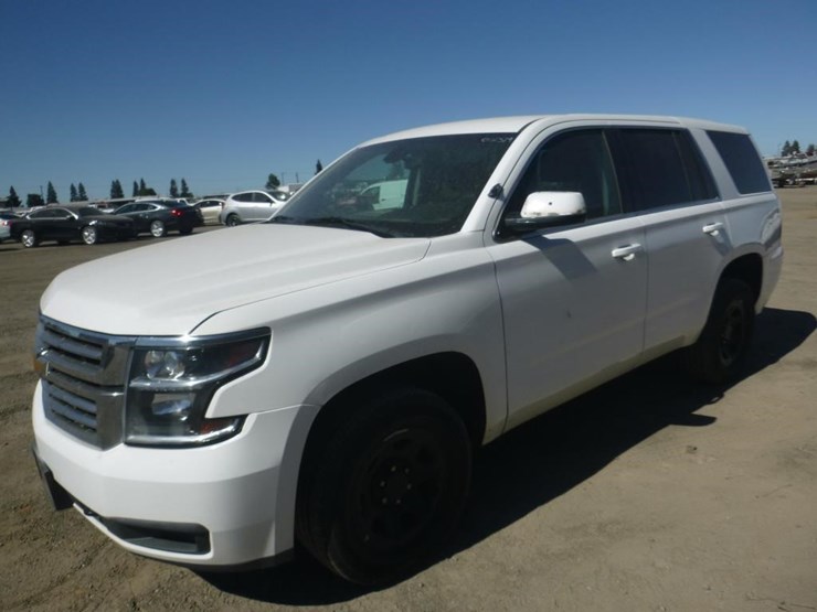 2019-chevrolet-tahoe-image-1