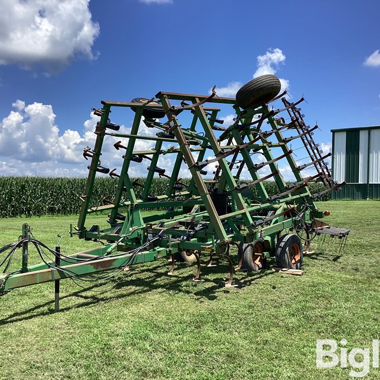 JOHN DEERE 980