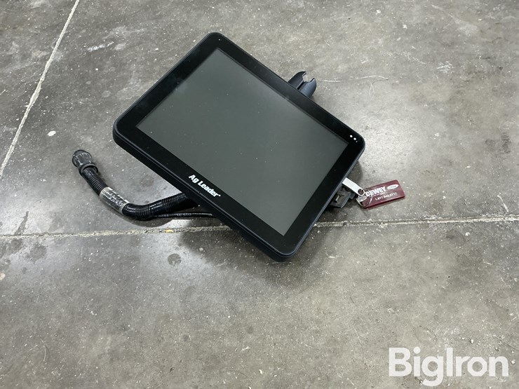 ag-leader-in-command-1200-monitor-image-1