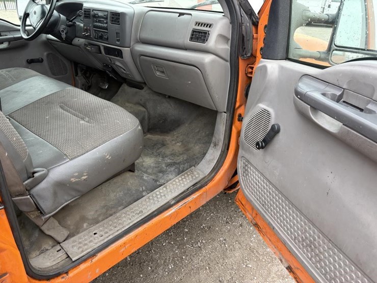 2000-ford-f350-image-10