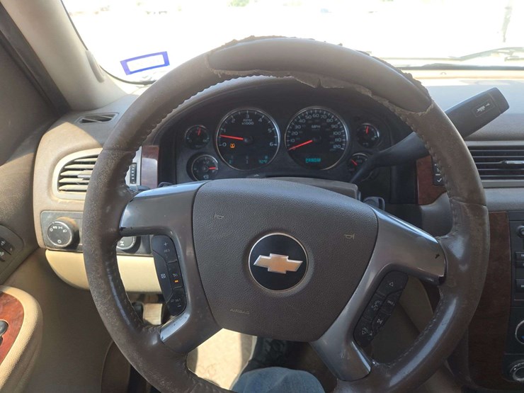 2009-chevrolet-silverado-1500-ltz-image-16