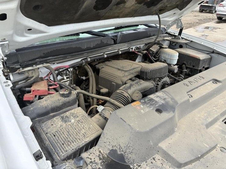 2012-gmc-sierra-2500-image-8