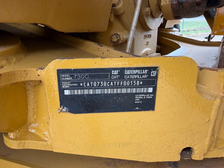 caterpillar-730c-image-12