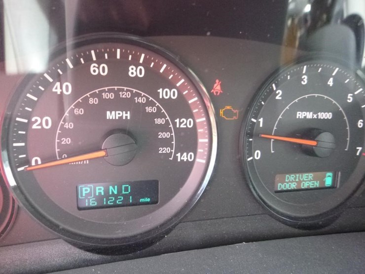 2005-jeep-grand-cherokee-image-14
