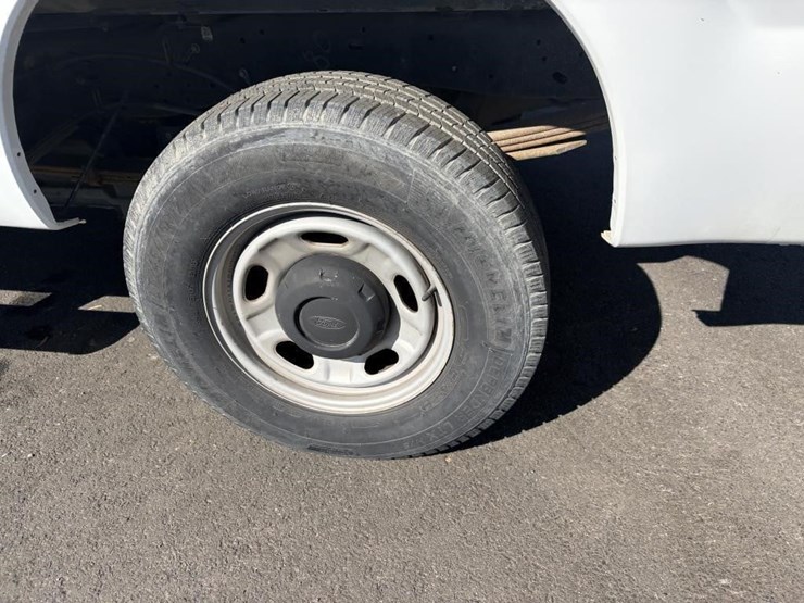 2011-ford-f250-image-5