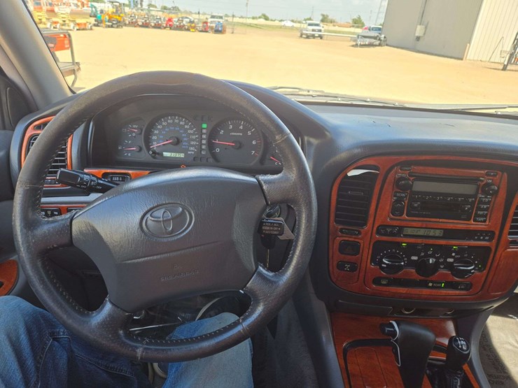 2000-toyota-landcruiser-image-14