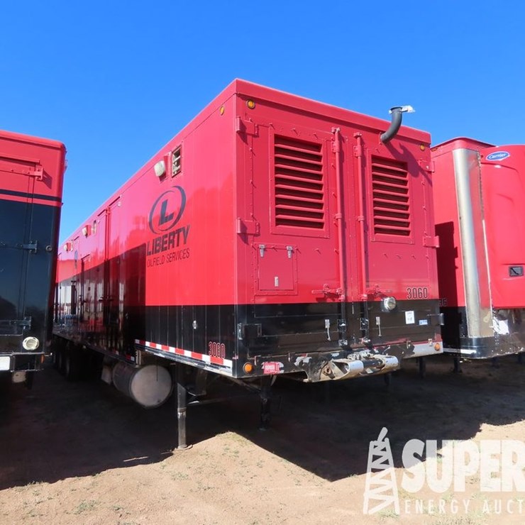 2009 VAN TRUCK BODY Enclosed Lube Trailer