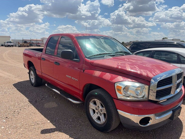 2006-dodge-ram-1500-image-2