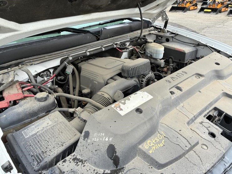 2012-gmc-sierra-3500-image-8