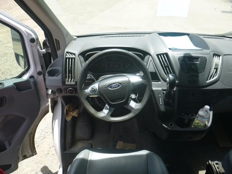 2017-ford-transit-image-9