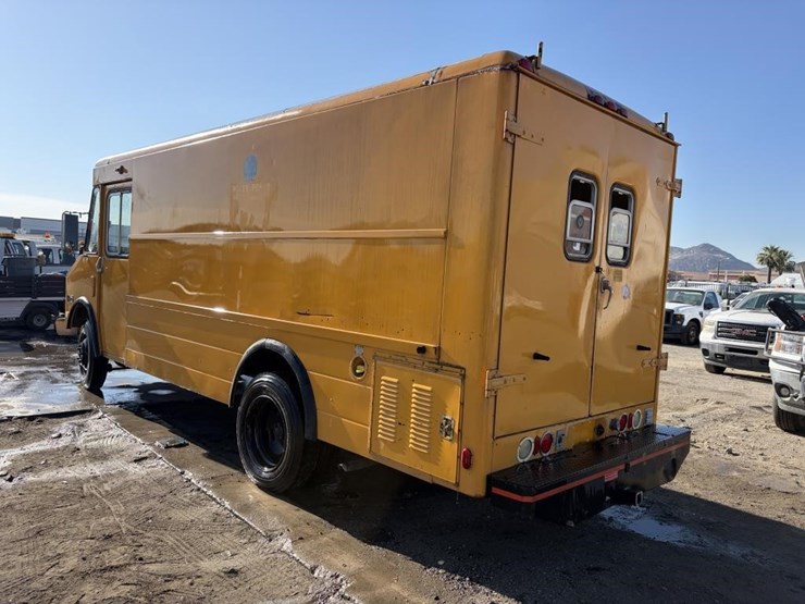 1988-utility-van-image-4