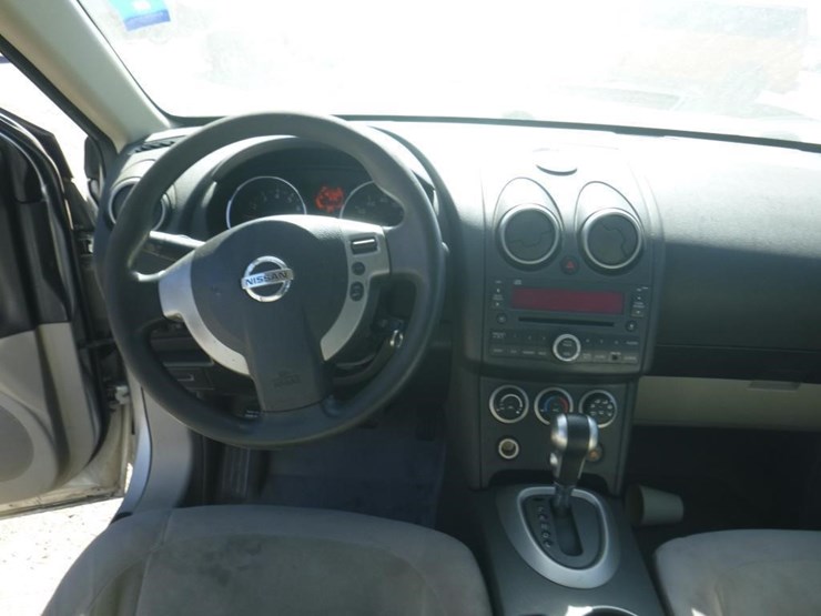 2009-nissan-rogue-image-9