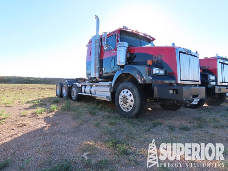 2011-western-star-4900-image-4