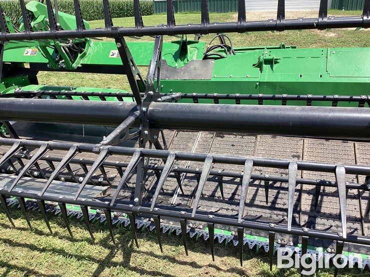 2025-john-deere-hd35f-image-10