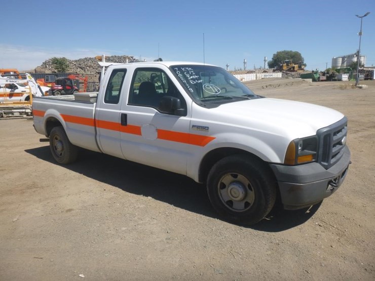 2006-ford-f250-image-2