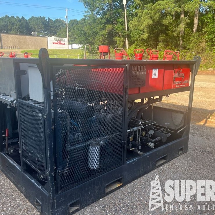 CHECO Dual Diesel Driven Grease Injector
