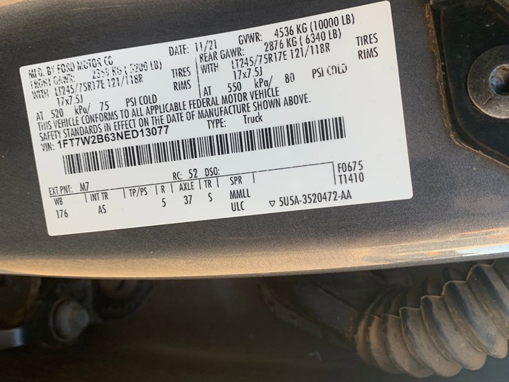 2022-ford-f250-image-13