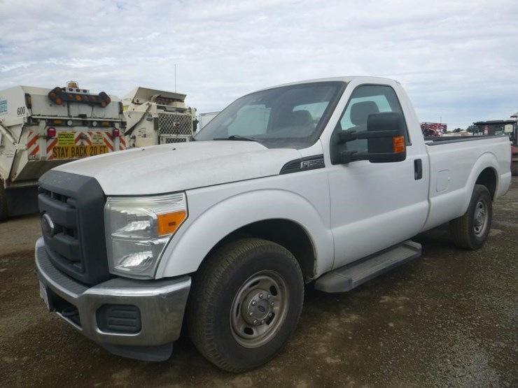 2015-ford-f250-image-1