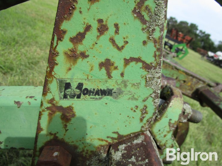 john-deere-15-image-10