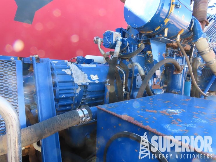 2011-caterpillar-c15-image-7