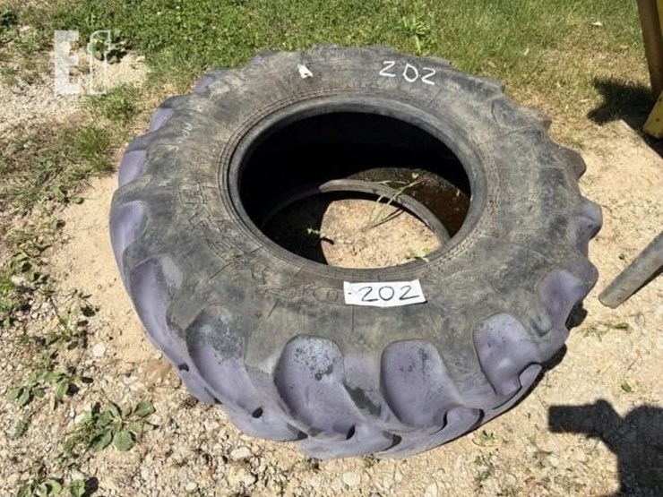 implement-tire-image-1