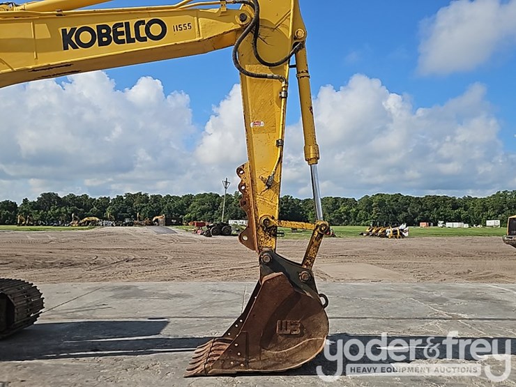 2017-kobelco-sk260-image-16