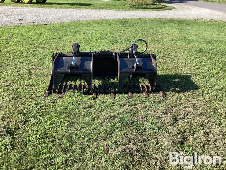80"-skid-steer-grapple-bucket-image-3