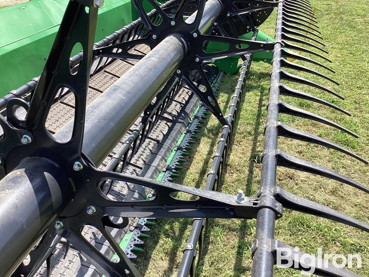 2025-john-deere-hd35f-image-16