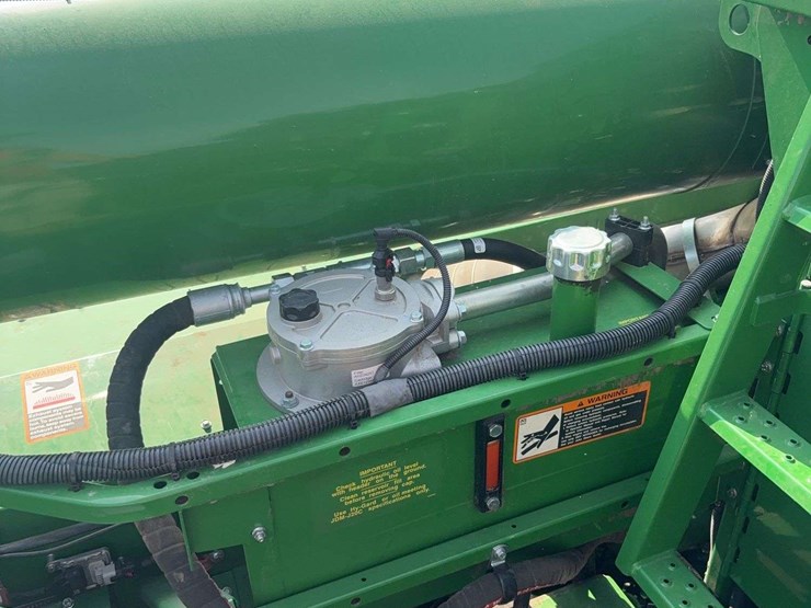 2023-john-deere-s780-image-52