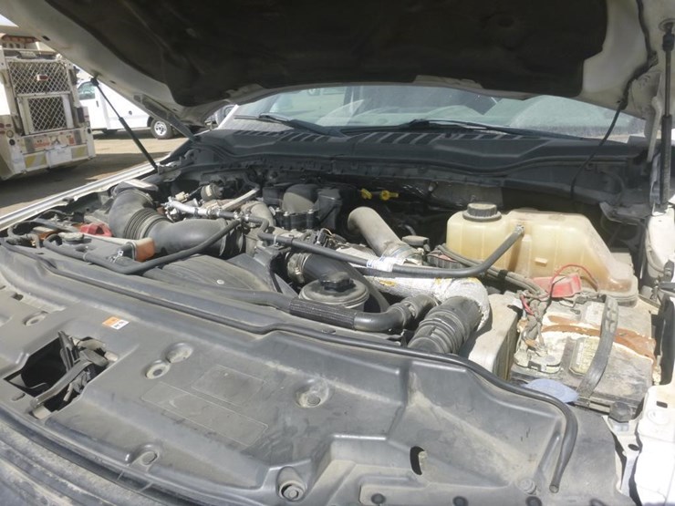 2017-ford-f450-image-18