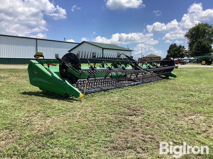2025-john-deere-hd35f-image-3