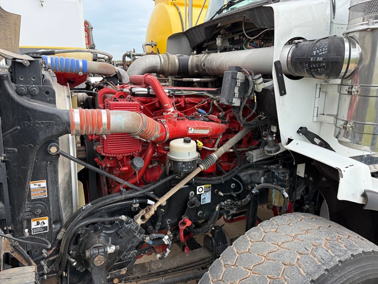 2012-kenworth-t800-image-35