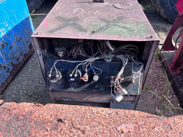 #39071-•-lincoln-electric-dc-600-welder-|-for-parts/repairs-image-2