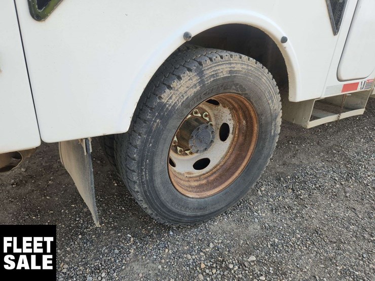 2019-ford-f550-image-13