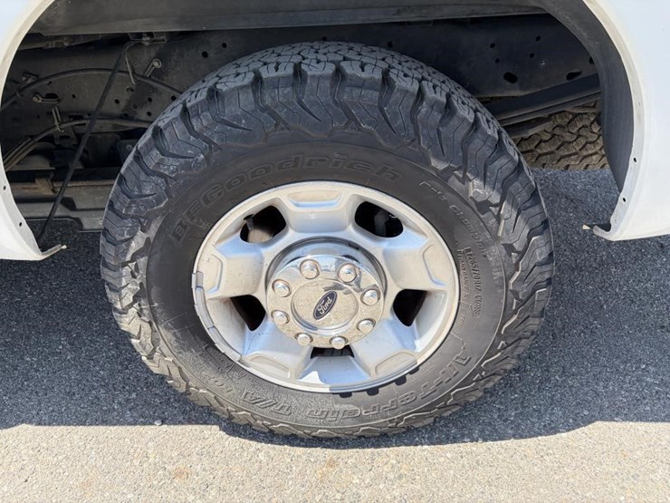2011-ford-f250-image-5