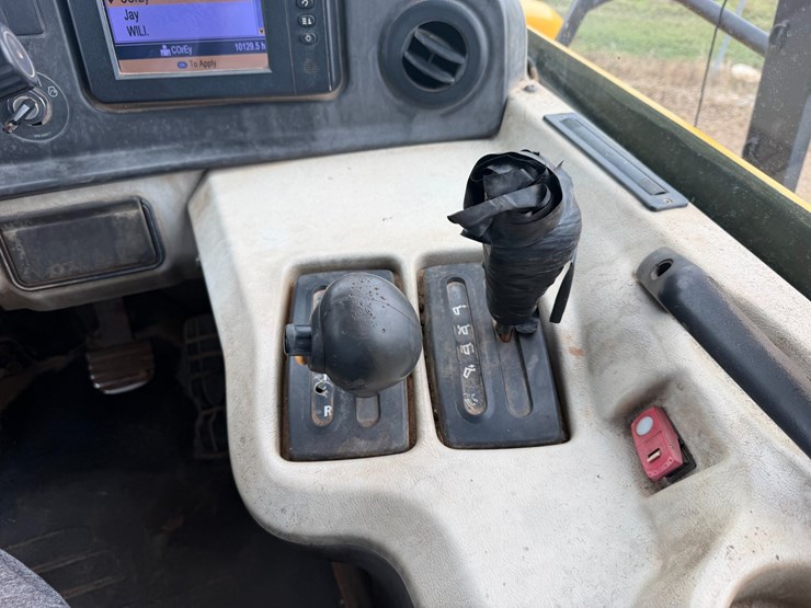 caterpillar-730c-image-18