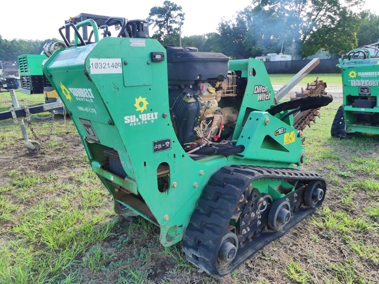 ditch-witch-c16x-image-3