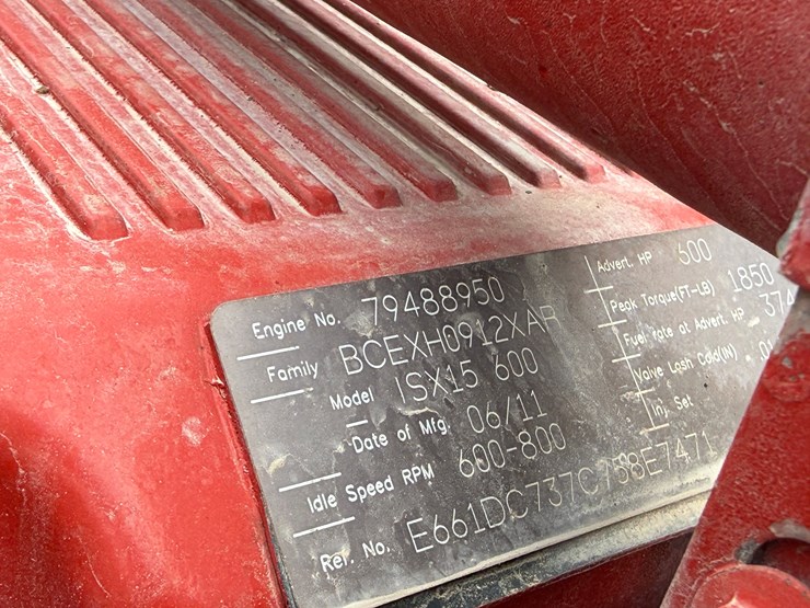 2012-kenworth-t800-image-36