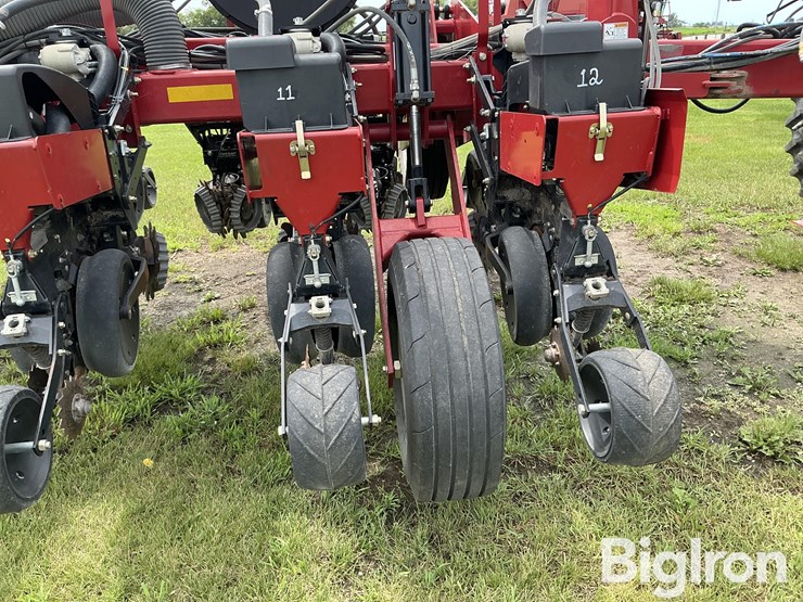 case-ih-1250-image-17